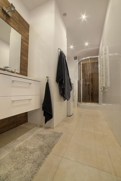 Red Dragon Apartment